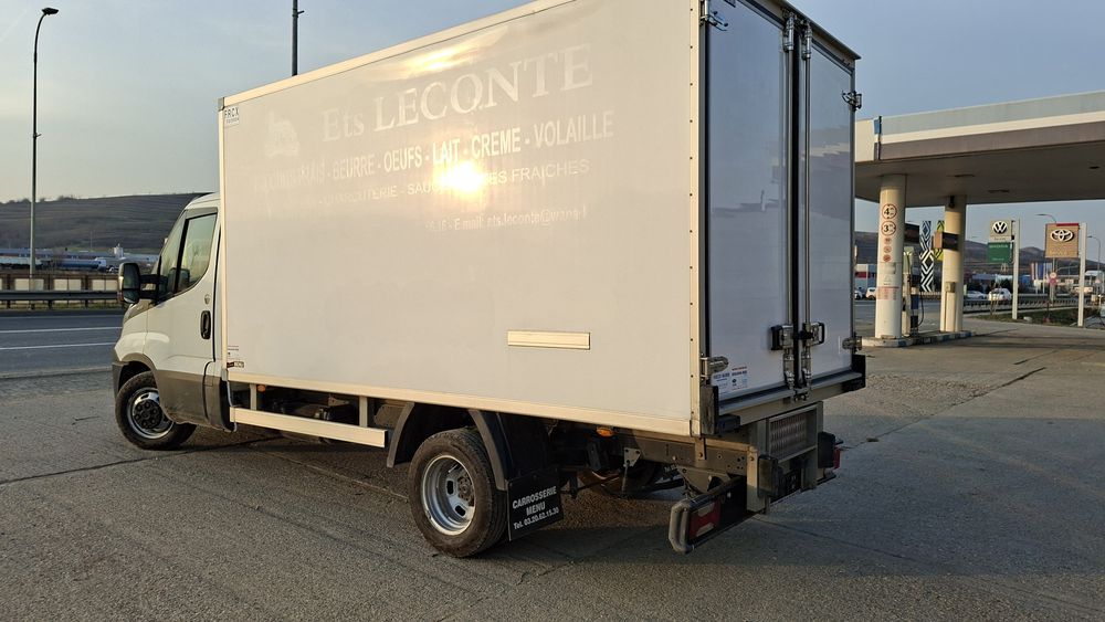 Iveco motor 3ooo/frigorific -Rata 529 €-avans 4400€