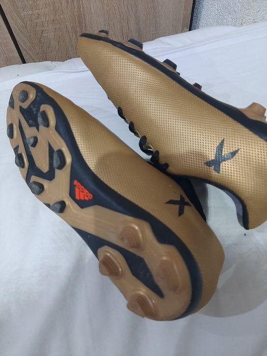 Продавам стоножки Адидас номер 37,5 цена 30лв