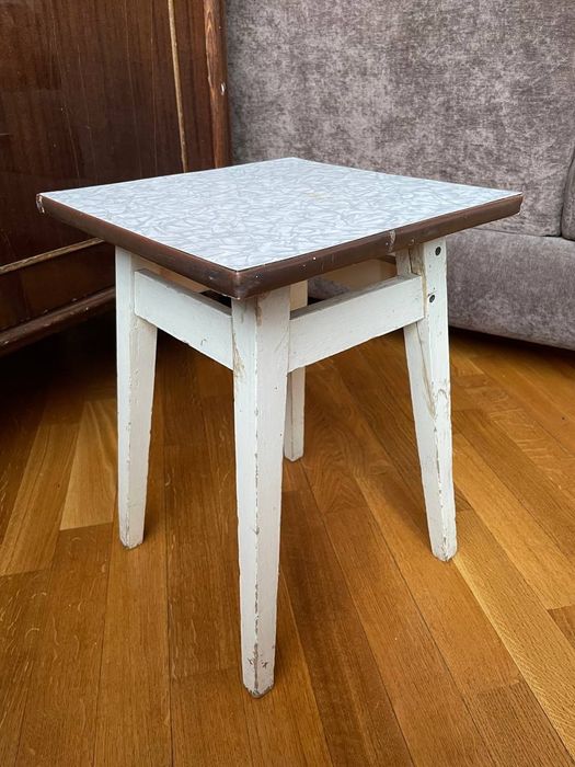 Табуретки советские