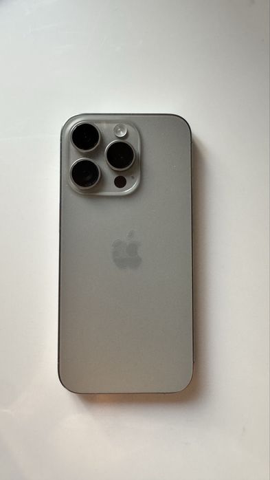 iPhone 15 Pro, 128 ГБ