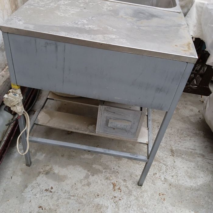 Perashka pishiradigan apparat sotiladi