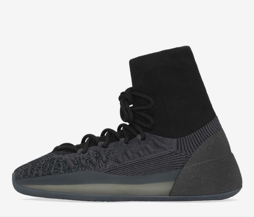 yezzy nou cu eticheta