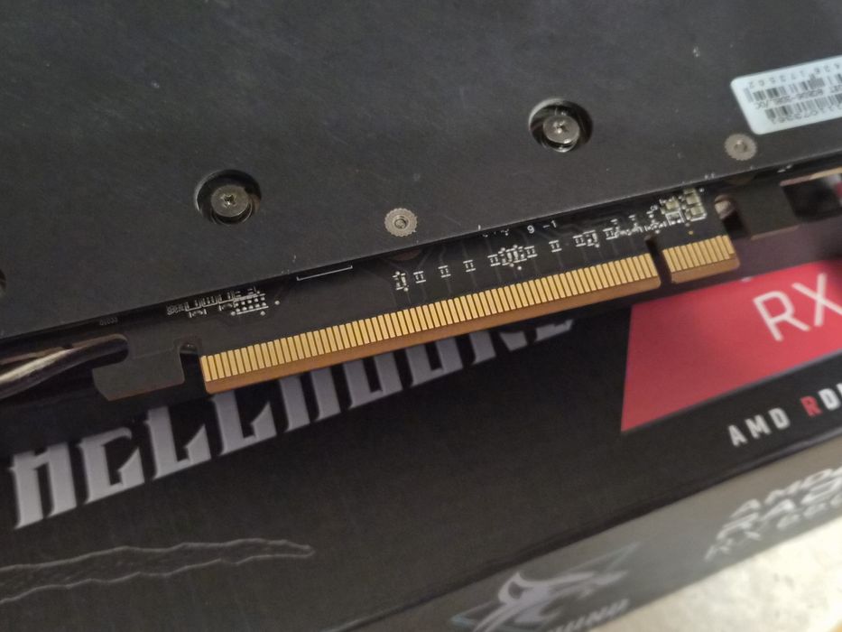 PowerColor Hellhound RX 6600 XT 8GB - Перфектно състояние, кутия, тестове