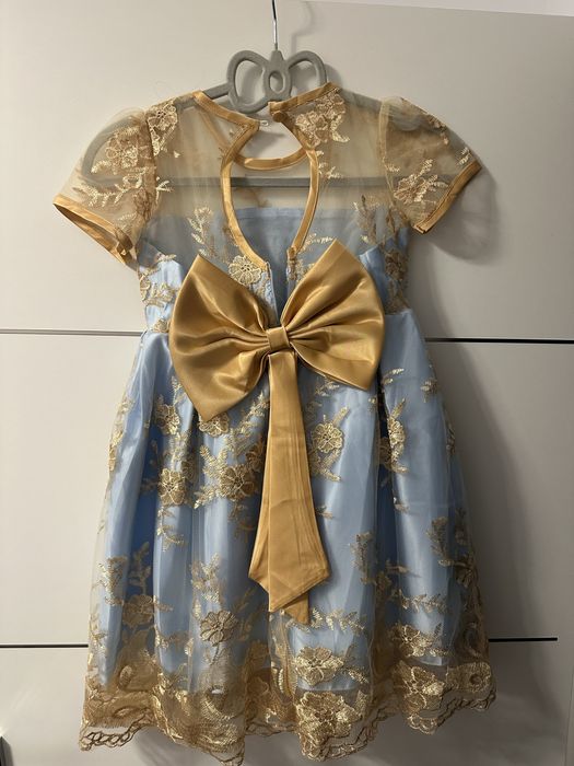 Rochie eleganta fetite