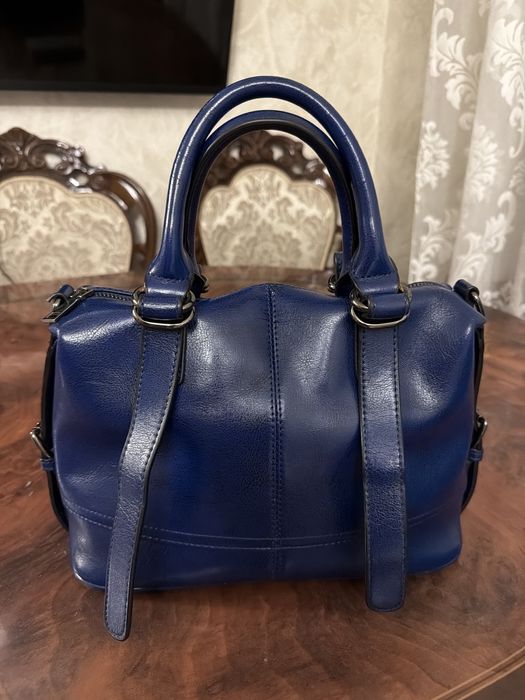 Продам кожаную сумку