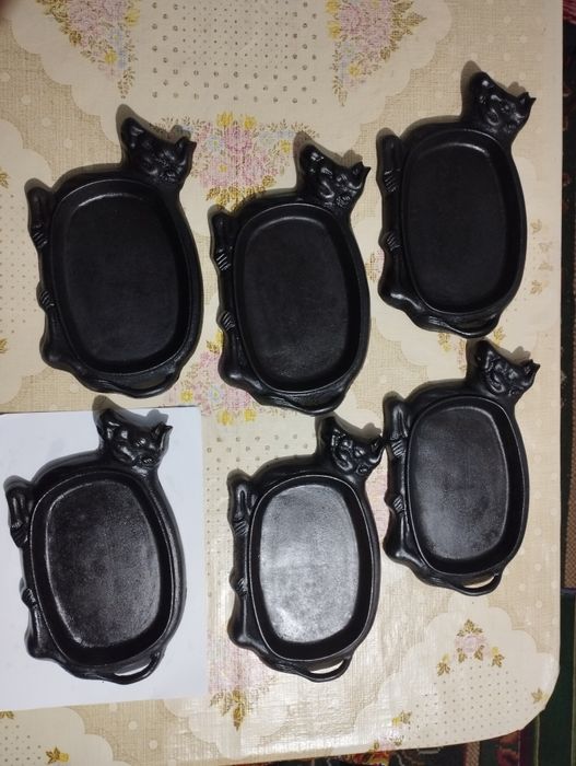 Жаровня чугунная .