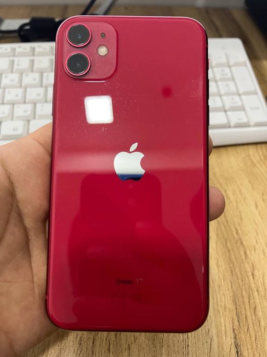 Iphone 11 sotiladi xolati yaxshi