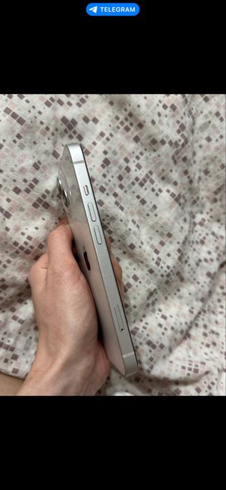 Продам iphone 13