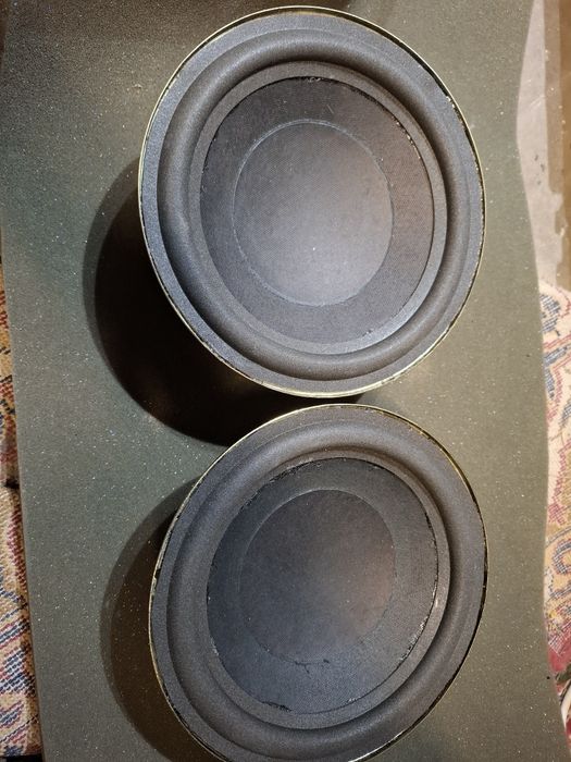 Високоговорители jamo