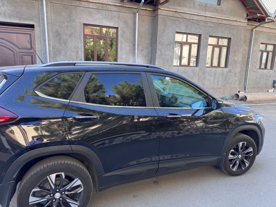 Tracker 2 sotiladi