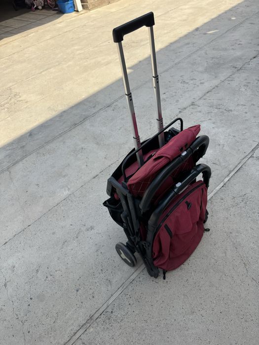 Детская удобная коляска