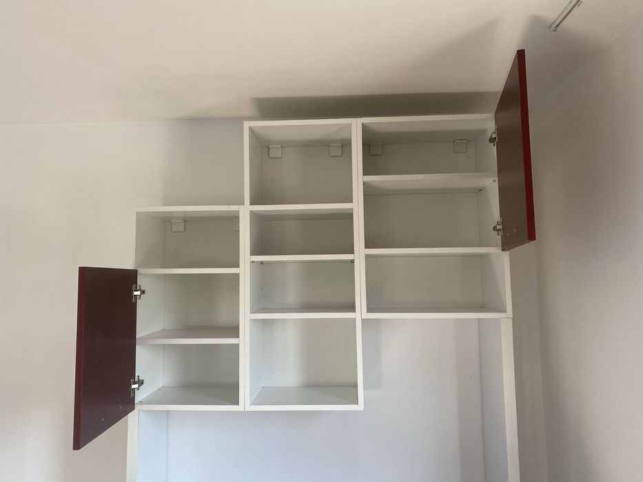 Birou NOU cu loc de depozitare