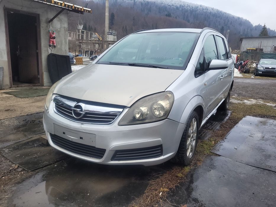 Haion, capota, aripii Zafira B 1.9cdti