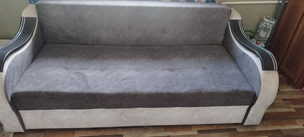 Продаю Диван раскладной