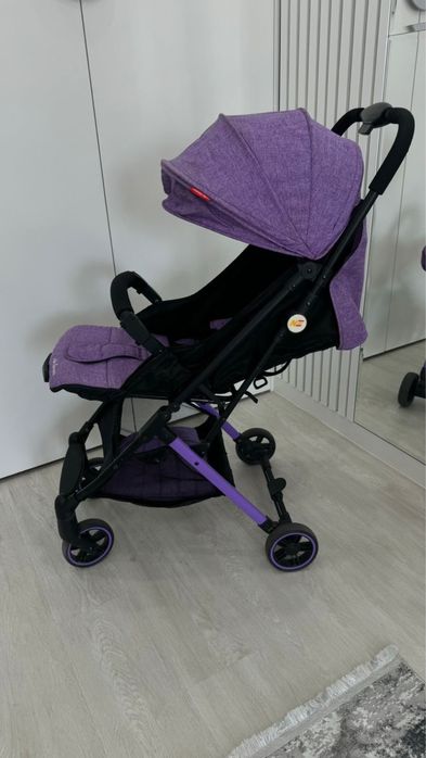 Коляска прогулочная