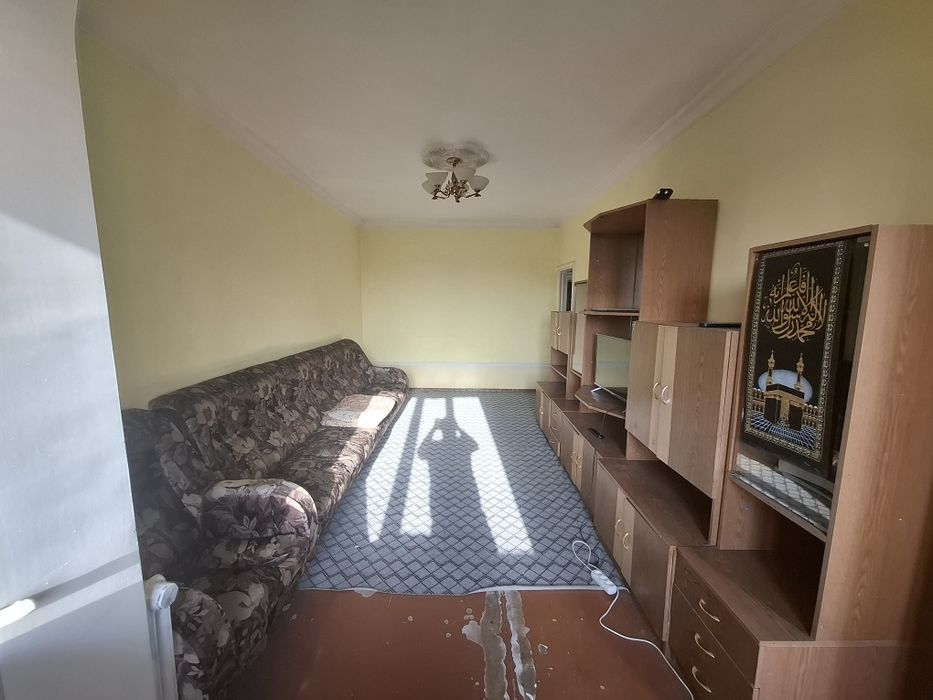 Arenda kvartira Yashnabod tumani Kadishva bozor oldida 2xona 3etaj