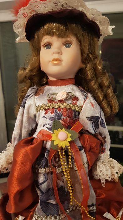 Papusa Portelan 40 cm