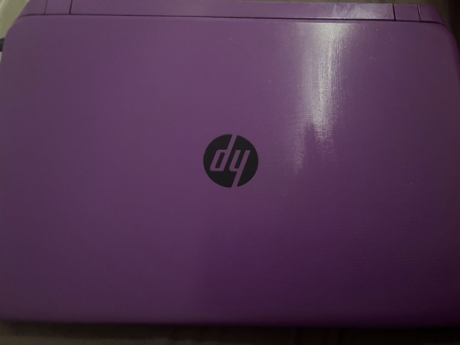 Laptop HP Pavilion 15 notebook PC mod gaming sau low buget