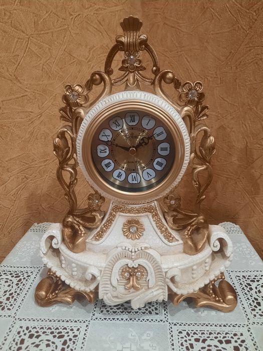 Роскошные  настольные часы "LISHENG" в европейском стиле. Винтаж. В от