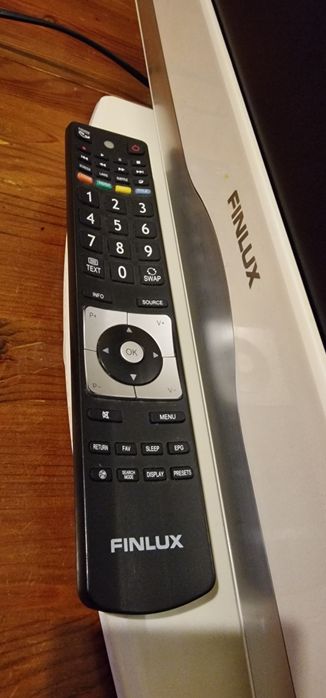 Продавам LCD 26 инчов телевизор Finlux