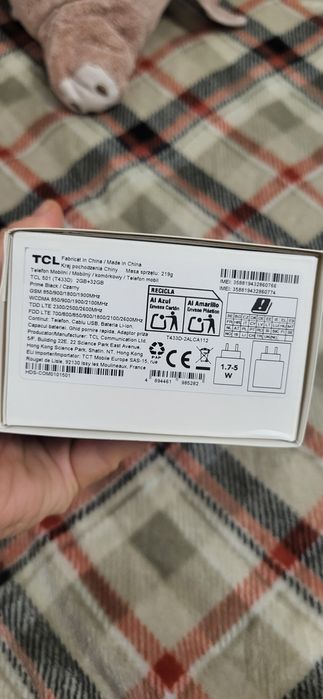 Vand telefon TCL nou sigilat