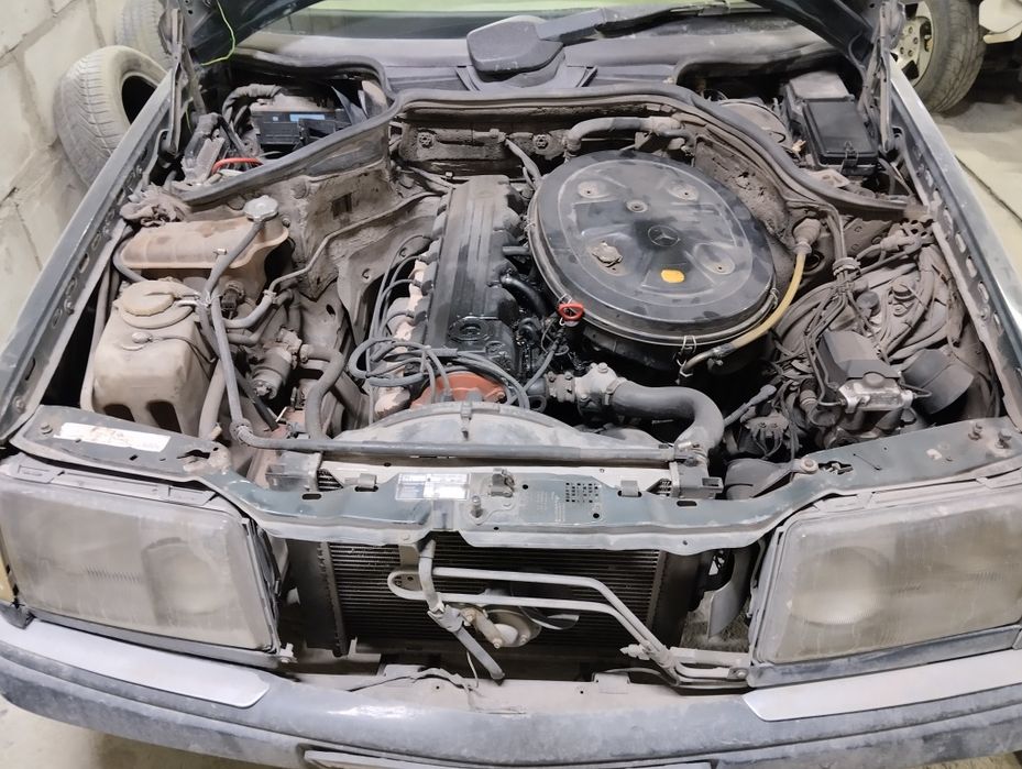 Мерседес 124, объем 2,6