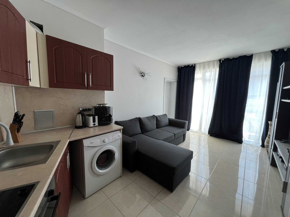 Продава се Двустаен апартамент в Несебър - 57 кв.м за 1193 €/кв.м - Снимка #2