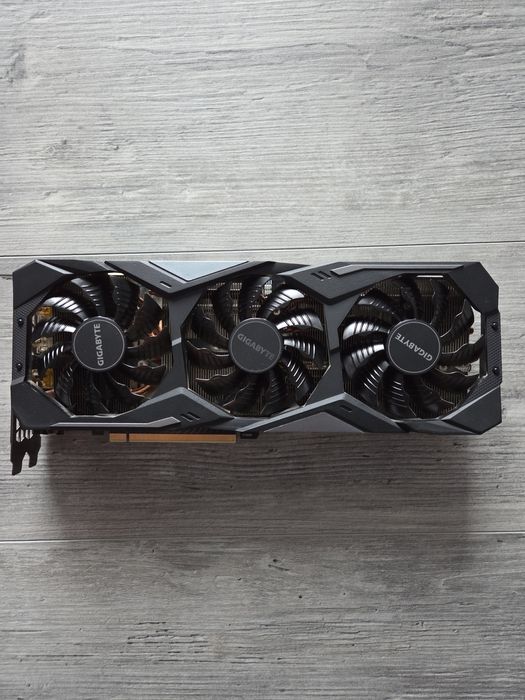 RTX 2070 super  WINDFORCE OC 3X 8G