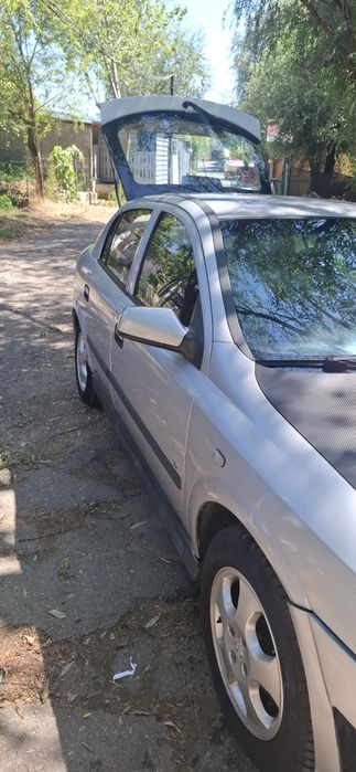Opel astra G 14.16V