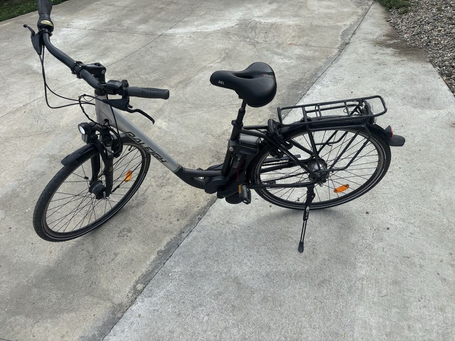 Vând sau schimb bicicleta electrica