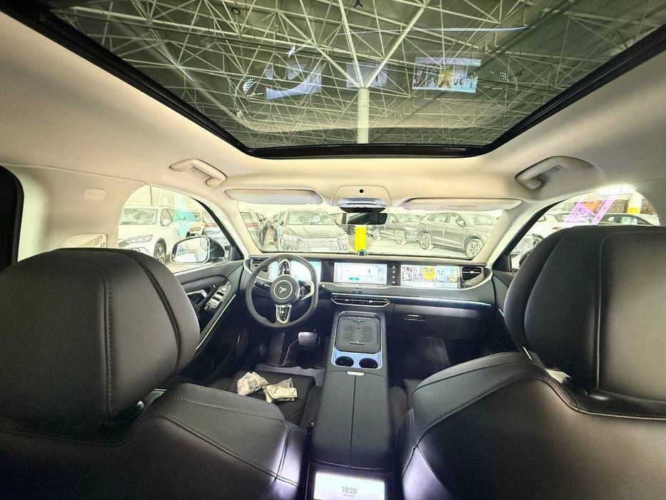 VOYAH FREE gibrid arzon narxda