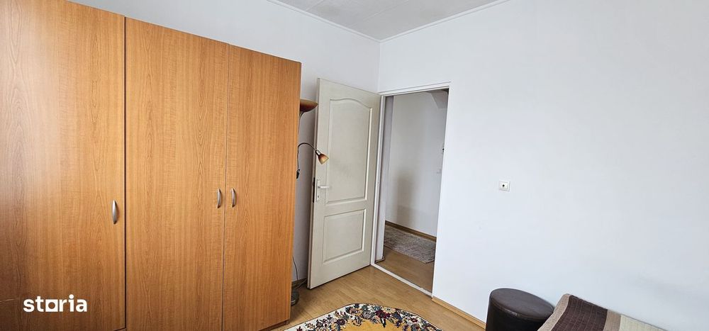 Inchiriezapartament de 3 camere situat in  Hipodrom 4-str.Aleea Streiu