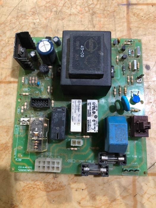 Placa Ariston Microtec /Genus /T2/ Simat 23MI/ 23FFI