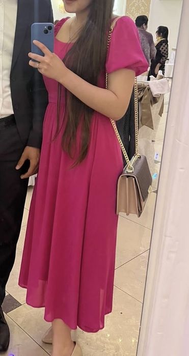 Отдам даром женские вещи