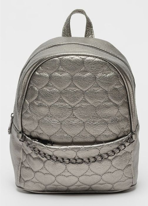 Дамска чанта и раница