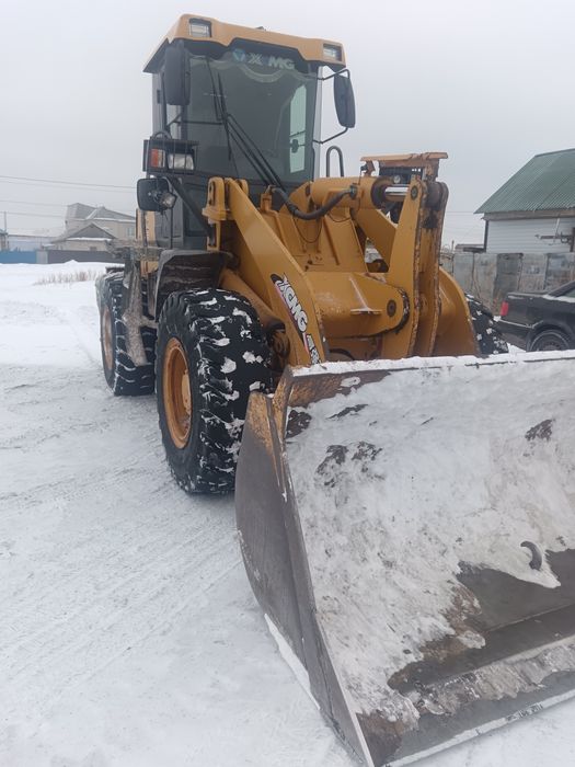 Продам погрузчик