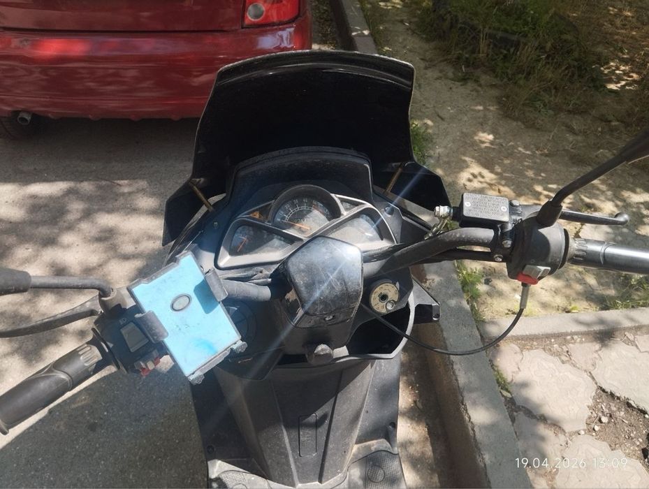 Продается макси 150куб