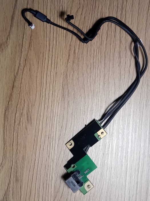 Захранваща букса и кабел за Lenovo ThinkPad T500 / W500