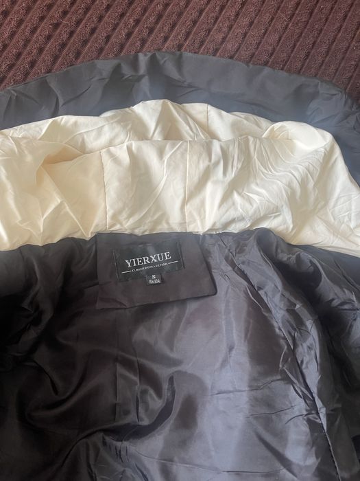 Продам . Куртка женская. НОВАЯ