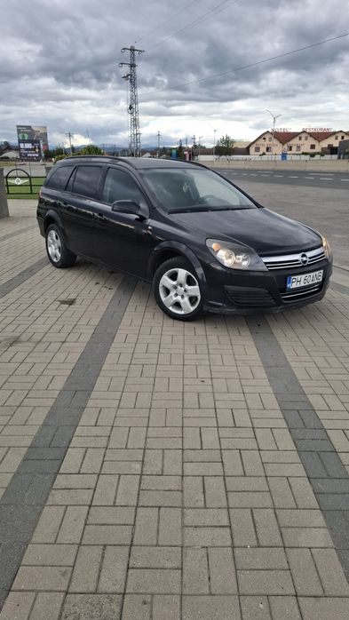 Vând Opel Astra H