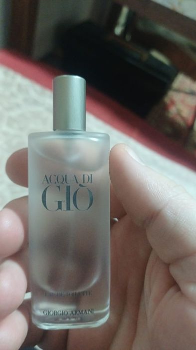 Мужской парфюм оригенал!