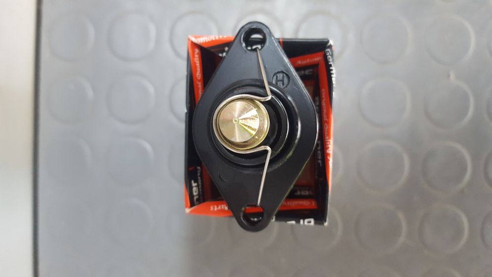 Стъпков мотор за празен ход Дачия/Рено DACIA/RENAULT