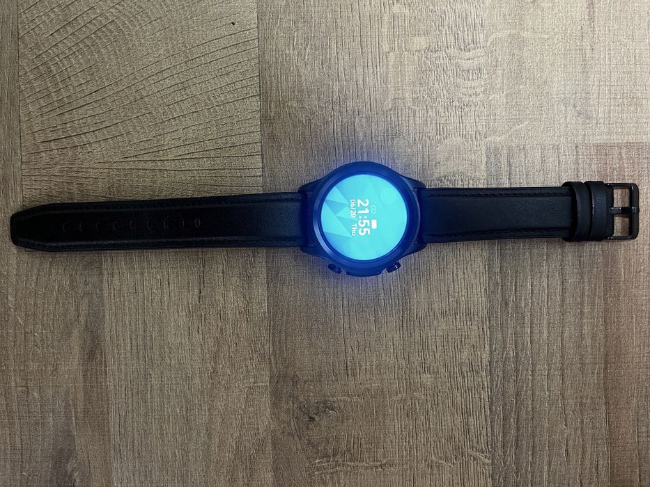 Ceas smartwatch E400