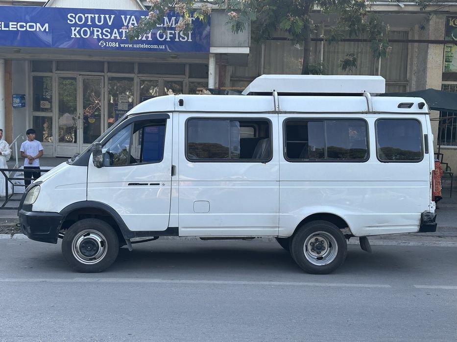 Gazel Biznes mikroavtobus
