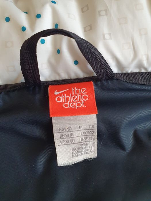 Geacă damă puf Nike