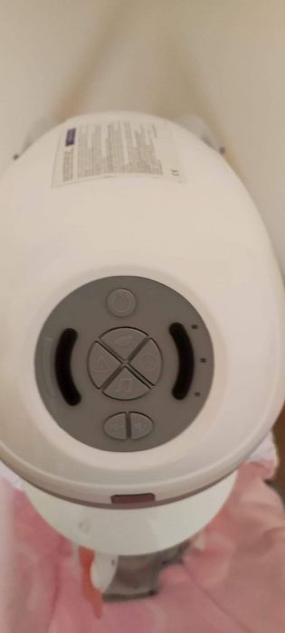 Музикална бебешка люлка