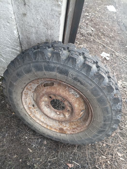 Продам калёса Размер13.