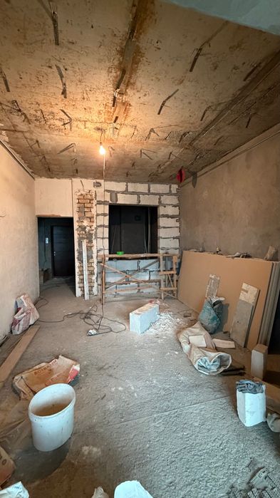 Продажа своя: Юнусабад  2/6/13  ЖК Мегаполис метро Юнусабадская