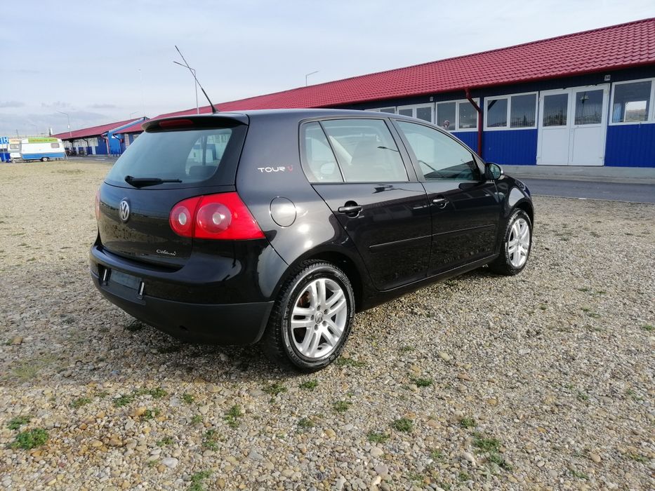 Golf 5 TOUR 1.6 MPI 102CP 2008 benzina