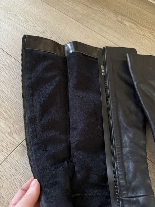 демисезонные кожаные сапоги